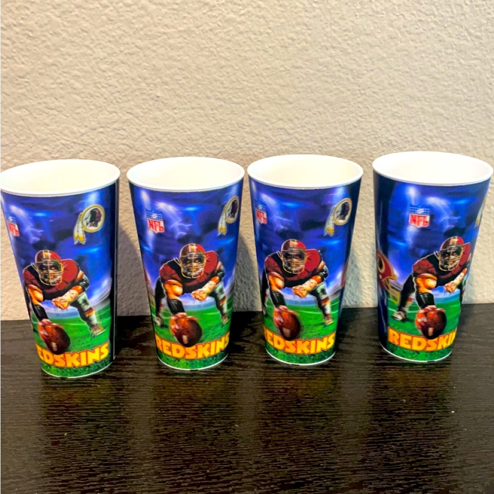 NFL Washington Redskins set of 4 tall hieroglyphic plastic cups